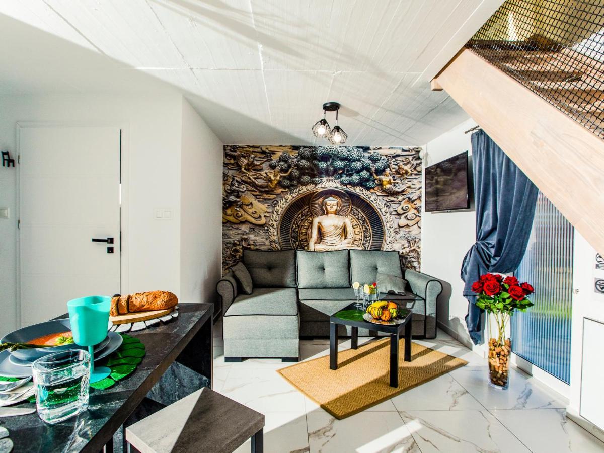 Temple Luxury Resort Ревал Екстериор снимка